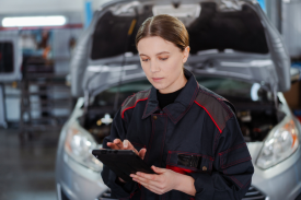 自動車工場のイメージ